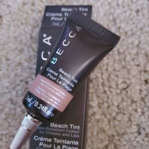Becca Beach Tint